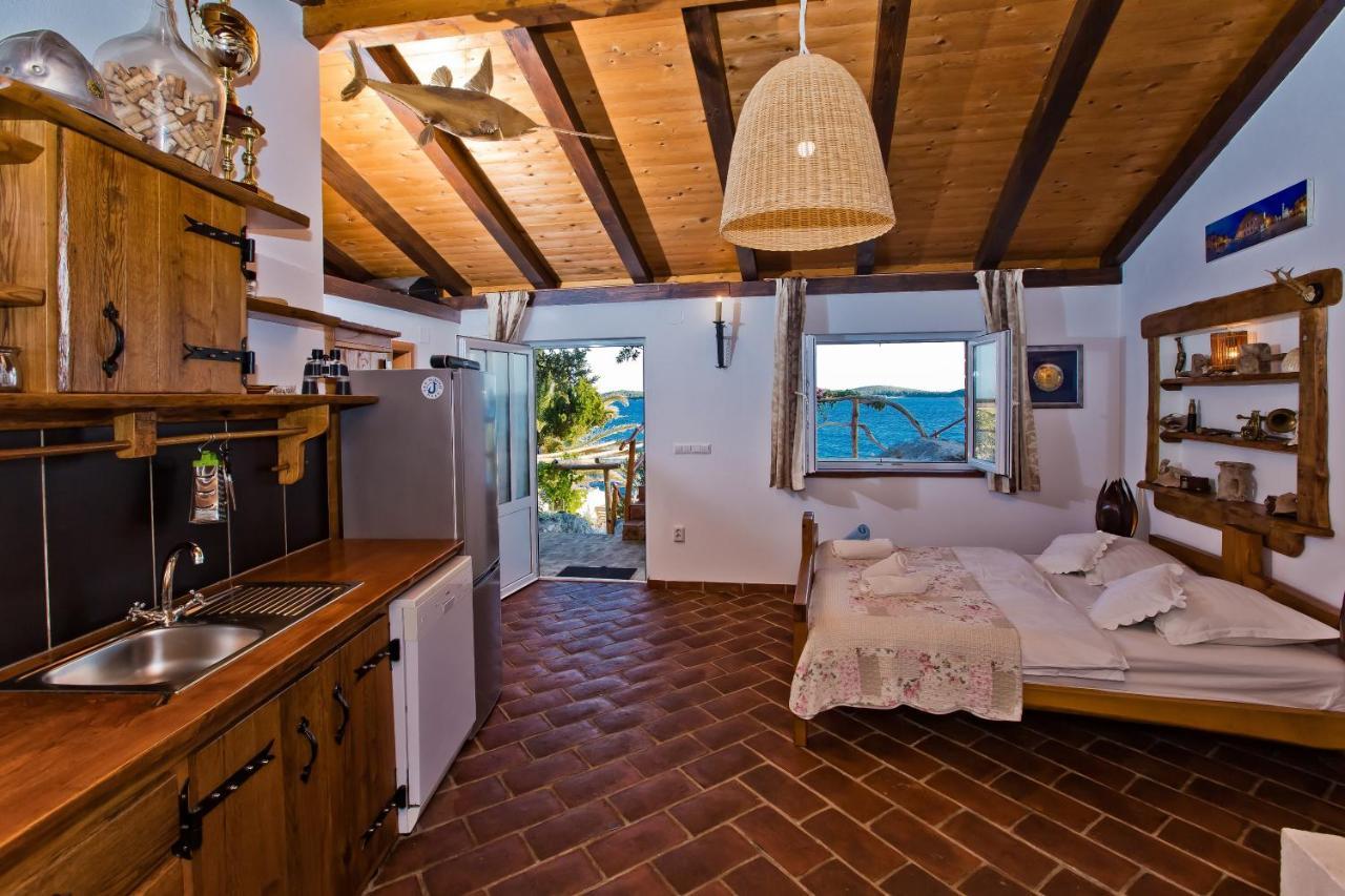 Apartments Villa Marcelina Хвар Екстериор снимка