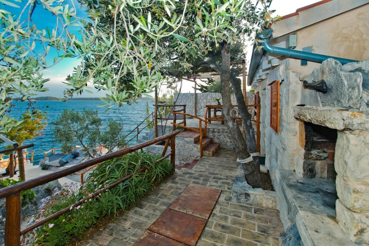 Apartments Villa Marcelina Хвар Екстериор снимка