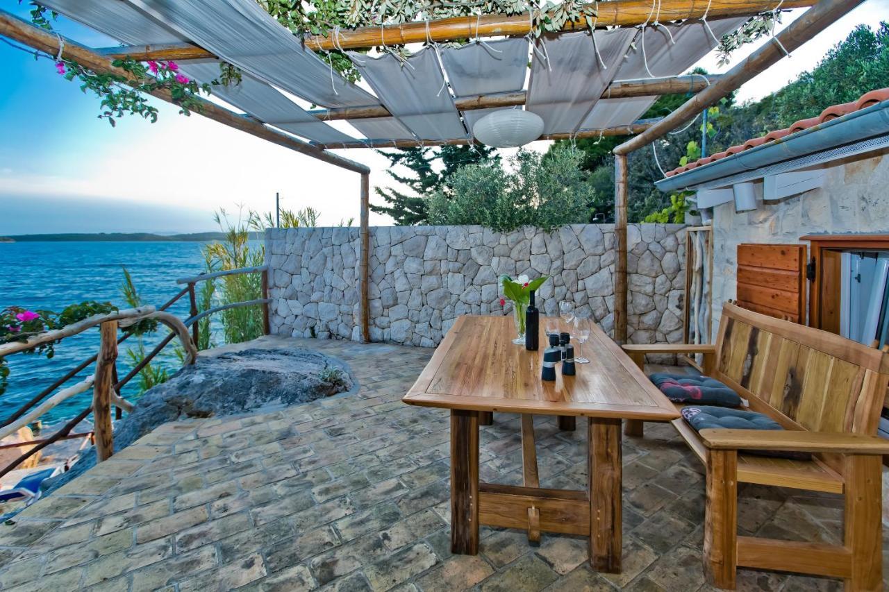Apartments Villa Marcelina Хвар Екстериор снимка